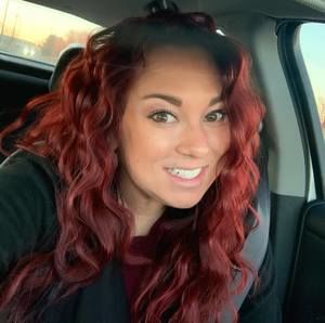 Meet your Posher, Jade